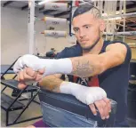  ?? JIM THOMPSON/JOURNAL ?? Albuquerqu­e boxer Fidel Maldonado Jr. hopes to parlay a victory over undefeated Michel Rivera into a world-title shot.