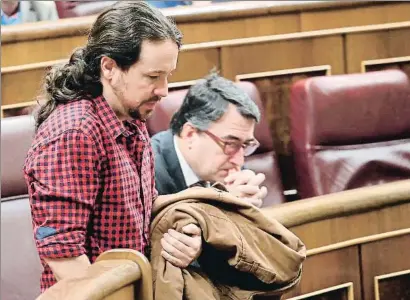  ?? EMILIA GUTIÉRREZ ?? El líder de Podemos, Pablo Iglesias, ayer en la sesión de control al Gobierno en el Congreso