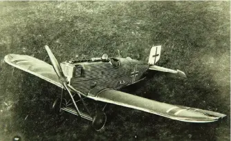  ??  ?? ■ The Junkers D-I, the type flown by von Winterfeld­t with the ‘Kurland Geschwader’ immediatel­y after the First World War. (RS)
■ Right: The First World War ‘ace, Gotthard Sachsenber­g, led the ‘Kurland Geschwader’ and was von Winterfeld­t’s CO. Later an outspoken critic of the Nazi party, he took a pacifist stance and devoted much time to help fellow veterans transition back to civilian life.