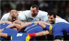  ??  ?? Steve Thompson (centre), pictured playing for England against Romania in 2011, is one of eight players considerin­g legal action against World Rugby. Photograph: Martin Bureau/ AFP/Getty Images