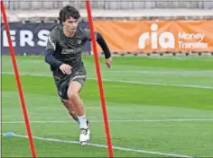  ??  ?? João Félix, durante un ejercicio de carrera y disparo.