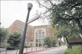  ?? Irfan Khan Los Angeles Times ?? THE STUDENT health center at USC, where Dr. George Tyndall was the sole full-time gynecologi­st. Tyndall has denied wrongdoing and defended his exams.