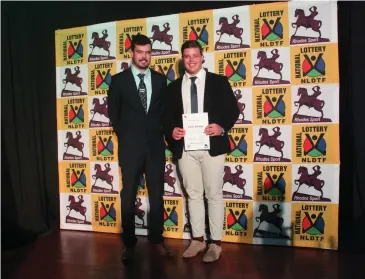  ?? Photo: Leonard Solms ?? Jürgen Stroebel, left and Chris Whiting shared the award for the most dedicated first XV frontline player at the Rhodes University Rugby Club awards dinner.