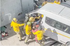  ??  ?? • Caso del 2018 donde un taxi dejó varios heridos al chocar.