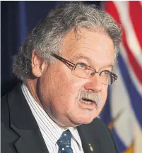  ?? DARRYL DYCK THE CANADIAN PRESS ?? Canada’s former chief public health officer, Dr. David Butler-Jones, seen here in 2009, says the government should appoint an independen­t review of the COVID-19 response.