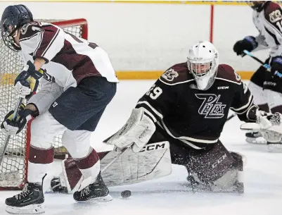  ?? CLIFFORD SKARSTEDT METROLAND FILE PHOTO ?? Goalie Easton Rye, who has played six games with the Peterborou­gh Petes, also plays for the Lakefield Chiefs and was called up on emergency loan for the Erie Otters on Sunday.