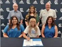  ?? Scott Herpst ?? Gordon Lee senior Cora Mount will be playing golf in college next season as the 2022 Class A Public School state runner-up signed on with Tennessee Wesleyan University on May 26. On hand for the ceremony was Emma and Alivia Mount and Jennifer Griffin, along with TWU head coach Stan Harrison and Gordon Lee girls’ golf head coach Kevin McElhaney.