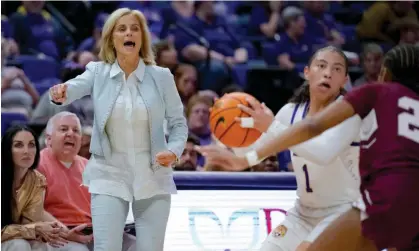  ?? Hinton/USA Today Sports ?? LSU is deferring to head women’s basketball coach Kim Mulkey on matters involving absent star Angel Reese. Photograph: Matthew
