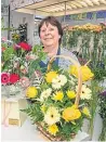  ?? Picture: Kenny Smith Photograph­y. ?? Sharon Montague of The Flower Shop in Rosyth.