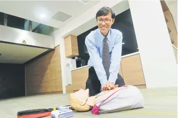  ??  ?? With evidence of increased incidences of cardiac arrest following a spike in the PSI, bystander CPR as a first response action is crucial for patients’ survival, said Associate Professor Marcus Ong.