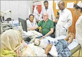  ??  ?? Professor Christian Elger, ex-Ambassador for Epilepsy in United Nations with Epilepsy patients in Ethiopia.