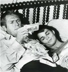  ??  ?? Steve Mcqueen Macgraw and her future husband starred in Sam Peckinpah’s The
Getaway (1972), beginning their affair during filming