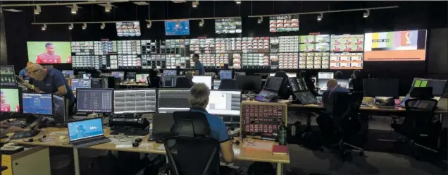  ?? ?? La señal televisiva del Mundial se realiza en el IBC a través de un sinfín de imágenes de cámaras que proceden de todos los estadios del torneo.