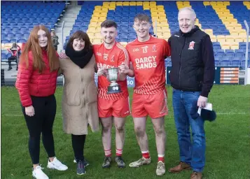  ?? Photos: Joe Byrne ?? The Ging family: Emily, Collette, Daniel, Matthew and Martin after the under-20 ‘A’ football final between Kilaveney and Éire Óg Greystones in Aughrim.