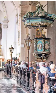  ?? RP-FOTO: ANNE ORTHEN ?? In die Maxkirche kommen auch Gläubige aus anderen Vierteln sowie aus den Nachbarstä­dten.