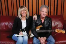  ?? PRESSEBILD­E ?? Christine Mcvie og Lindsey Buckingham.