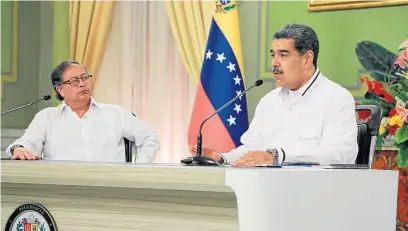 ?? Foto: Colprensa ?? Gustavo Petro y Nicolás Maduro durante encuentro en el Palacio de Miraflores, en Caracas./