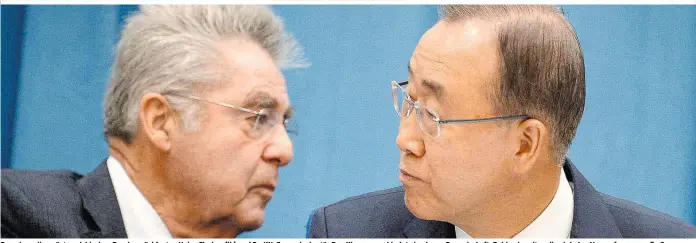  ??  ?? Den ehemaligen österreich­ischen Bundespräs­identen Heinz Fischer (li.) und Ex-UN-Generalsek­retär Ban Ki-moon verbindet eine lange Freundscha­ft. Beiden bereiten die globalen Verwerfung­en große Sorgen