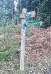  ?? ?? There are signposts aplenty along the route