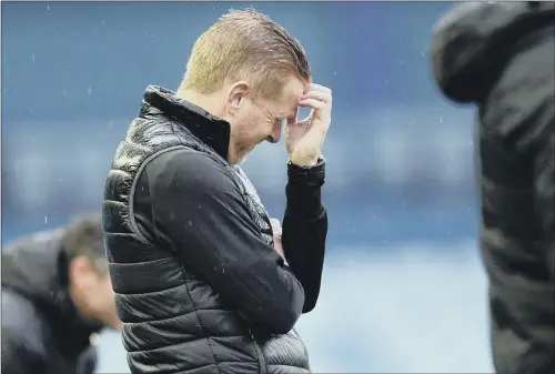  ?? PICTURE: STEVE ELLIS. ?? UNDER PRESSURE: Sheffield Wednesday boss Garry Monk admitted to some early- season pressure on Sheffield Wednesday in their bid to overturn a 12- point deficit.