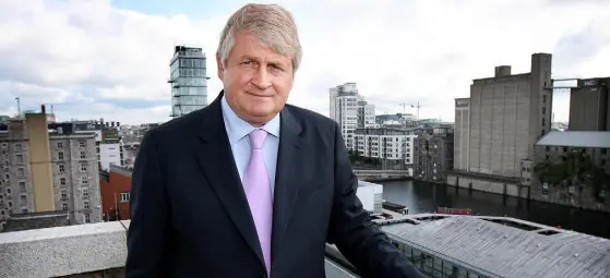  ??  ?? Digicel chairman Denis O’Brien, who pulled an IPO of the telecoms group in 2015, is now in talks with bondholder­s over the company’s debt pile