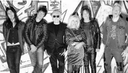  ?? COURTESY ALEXANDER THOMPSON ?? New Wave legends Blondie, pictured, are on the Rage and Rapture Tour with ’90s altrockers Garbage. The bands will perform at Universal’s Hard Rock Live on Wednesday.