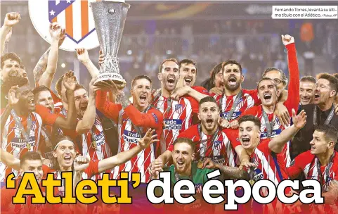 ??  ?? Fernando Torres, levanta su último título con el Atlético.