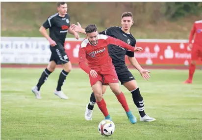  ?? RP-FOTO: ARCHIV/BLAZY ?? Ilias Zibuh verwertete einen Abpraller und erhöhte auf 2:0.