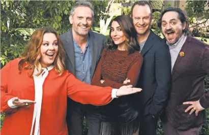  ?? ROBERT HANASHIRO, USA TODAY ?? Melissa McCarthy, left, and Ben Falcone, far right, produce Nobodies, starring Hugh Davidson, Rachel Ramras and Larry Dorf.