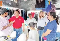 ?? ?? ▮ Cardona estuvo acompañada por el presidente del PRI en Frontera, Gerardo Oyervides.