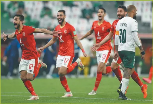  ?? DPA ?? INESPERADO. La alegría no es sólo brsileña: el Al Ahly, de Egipto, le ganó el Palmeiras el partido por el tercer puesto.