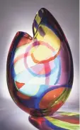  ?? Dorothy Hafner / Contribute­d photo ?? A glass vessel made by Norwalk artist Dorothy Hafner, who began working with glass after being inspired by a trip to the Great Barrier Reef.