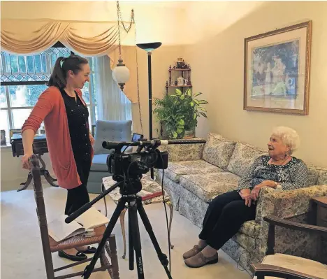  ?? [THE NATIONAL WWII MUSEUM] ?? Hannah Dailey of The National WWII Museum interviews Holocaust survivor and “Schindler Jew” Rena Finder at her Massachuse­tts home in 2019.