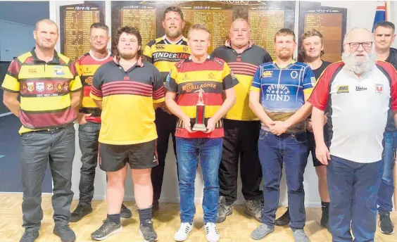  ?? Photo / Supplied ?? Te Awamutu Rugby Referees — Back row: Grant Knight, Aaron Leppard, Carl Peake, Jake Zeuran, Andrew Bowe. Front row: Andrew Young, Braiden Peake, Grant Cotterell, Jesse Head, Ross Wardlaw.