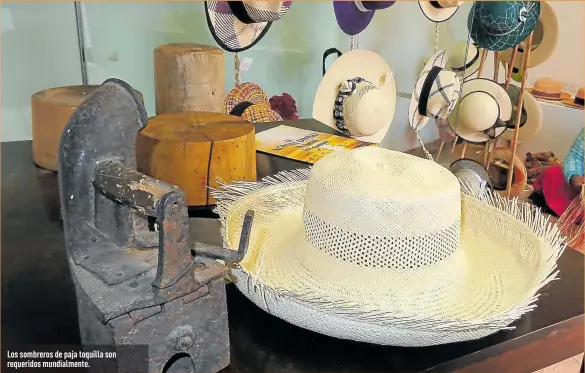 Museo del Sombrero de Paja Toquilla - Detrás de cada mujer, existe