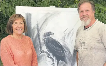  ??  ?? CONNECTING THROUGH ART: WAMA patron Glenda Lewin and Halls Gap wildlife artist Steve Morvell, with one of his art works, look forward to a new exhibition featuring the collection of the late Bill and Maureen Mann, of Horsham.