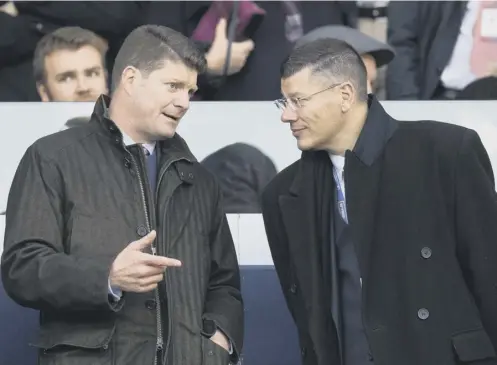  ??  ?? 0 SRU chief operating officer Dominic Mckay, left, with SPFL chief executive Neil Doncaster at BT Murrayfiel­d.