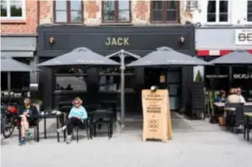  ?? FOTO RR ?? Het filiaal van hamburgerz­aak Jack in Kortrijk.