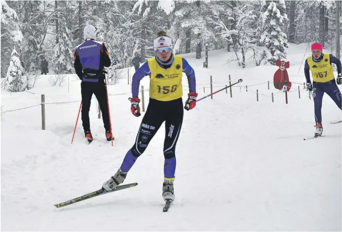  ?? ALLE FOTO: PRIVAT ?? PÅ PALLEN: Maja Marie Ottesland Andresen var med på sprintlage­t som ble nummer tre i jenter 15–16 års klassen. Hun gikk sammen med Regine Hodne Hørsdal.