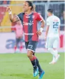  ?? MELISSA FERNÁNDEZ ?? McDonald es el goleador del Apertura 2018 con diez tantos en 11 partidos.