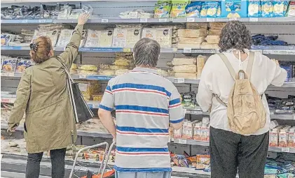  ?? ?? Ofertas. En los alimentos se están viendo rebajas en las últimas semanas.