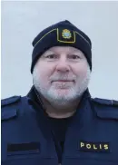  ?? BILD: MARTIN BJÖRKLUND ?? Niklas Svensson, kommunpoli­s i Mölndal och Härryda