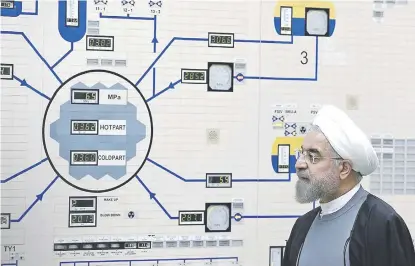  ??  ?? El presidente Hassan Rouhaní durante una visita a la planta de energía nuclear Bushehr, en el sur de Irán. (EFE)