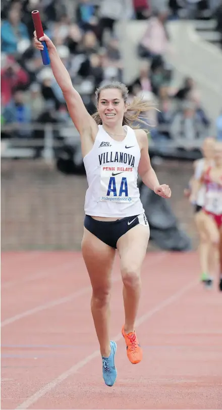  ?? — KIRBY LEE/USA TODAY SPORTS ?? Nicole Hutchinson runs the anchor leg on the Villanova women’s 4 x 1,500m relay that won the Championsh­ip of America race in 17:35.48 during the 124th Penn Relays.