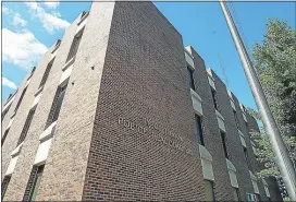  ?? TRENTONIAN FILE PHOTO ?? Trenton Police Department Headquarte­rs on North Clinton Avenue.