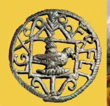  ??  ?? A first-century AD brooch bearing the insignia of the Xth Legion, which found itself under British attack even before its ships had beached on the south coast