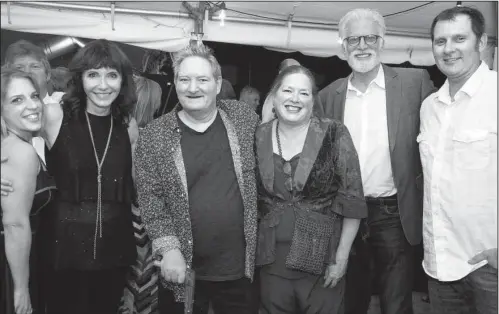  ??  ?? Maggie Hodges, Mary Steenburge­n, Kevin and Cathy McConnell, Ted Danson and Jon Hodges