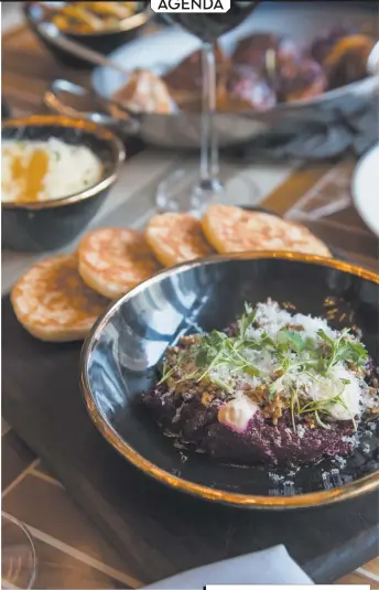  ?? JAMIE RAMSAY ?? Smoked beet tartare with griddle cakes