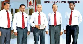  ??  ?? From left: Ceylinco Life Business Developmen­t Senior Deputy General Manager Wasantha Wijesinghe, Director Ranga Abeynayake, Managing Director and CEO Thushara Ranasinghe, Director Palitha Jayawarden­a and Regional Sales Manager Sunil Chandralal at the foundation stone laying ceremony