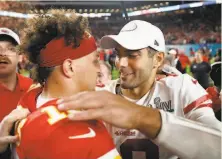  ?? Scott Strazzante / The Chronicle ?? Niners quarterbac­k Jimmy Garoppolo (right) greets his Chiefs counterpar­t, Patrick Mahomes, after Super Bowl LIV.